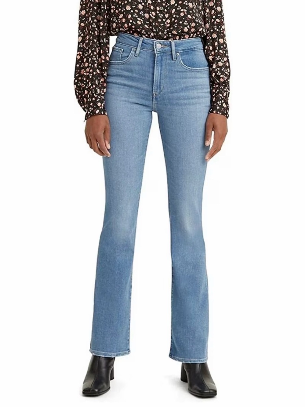 Levi’s 725 High Rise Bootcut Jeans